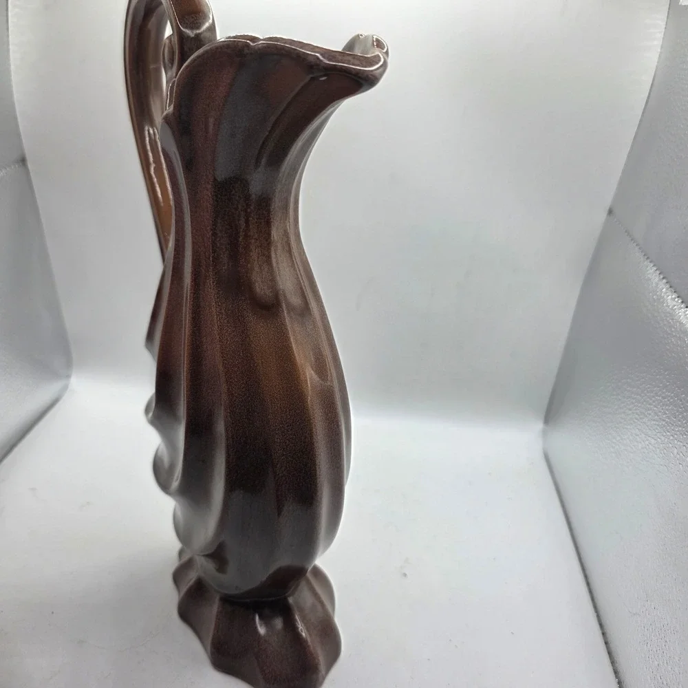Red Wing Pottery 819 Brown Flecked Swirl Pitcher Vase Mid Century Modern Ceramic